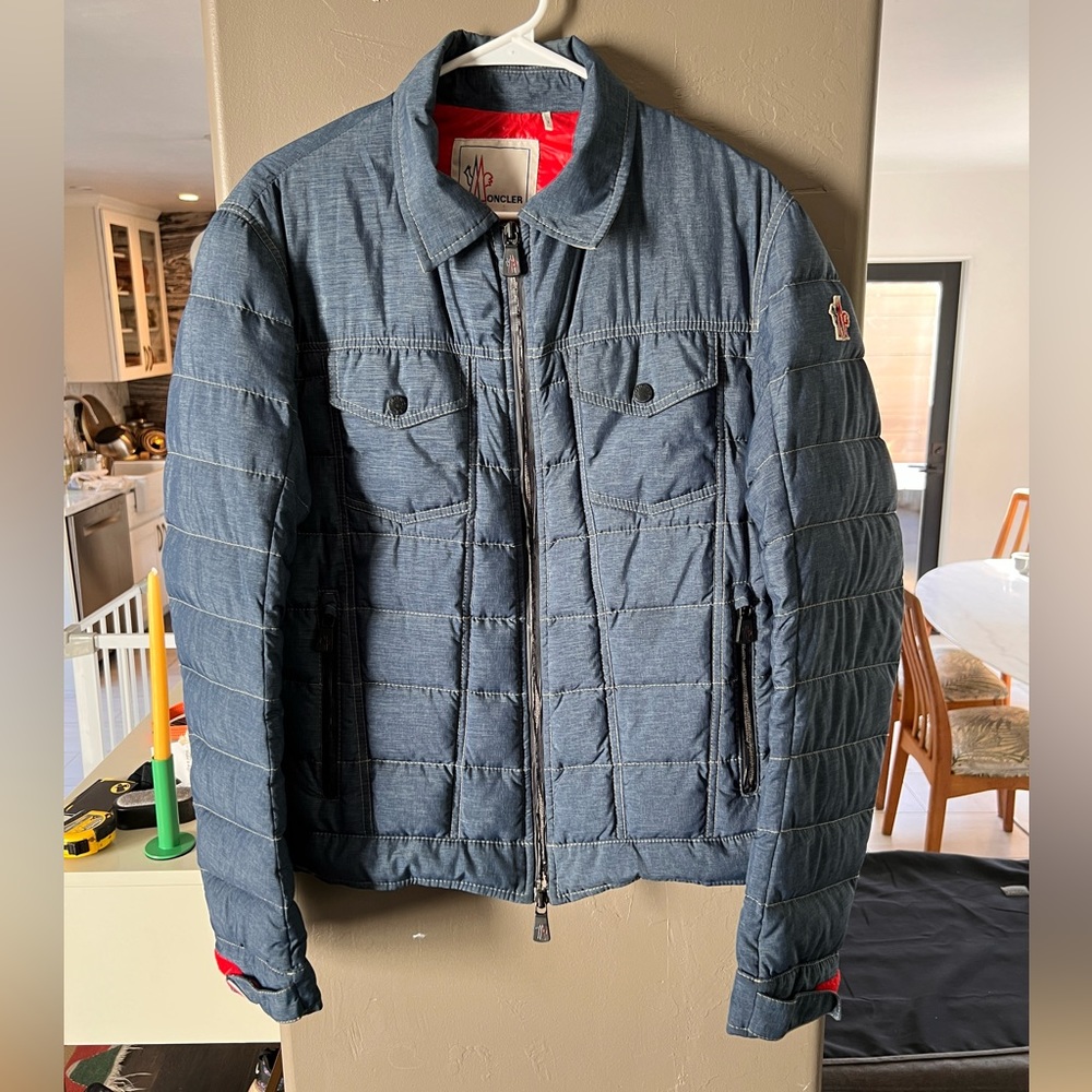 Authentic Moncler. Denim blue. Slim puffer fit. Classe 1. M